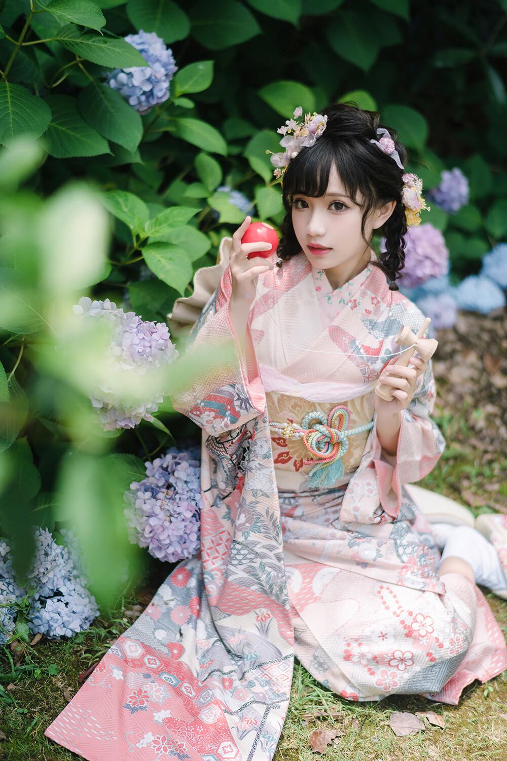 花柒Hana 绣球花和服[18P-437MB]
