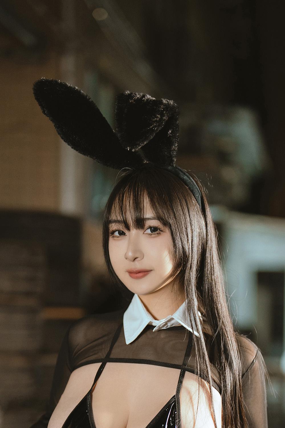 浅安安 逆兔女郎[71P-1000M]