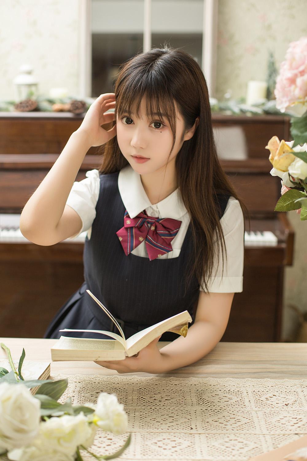镜酱 不知梦 制服 [38P2V-367MB]