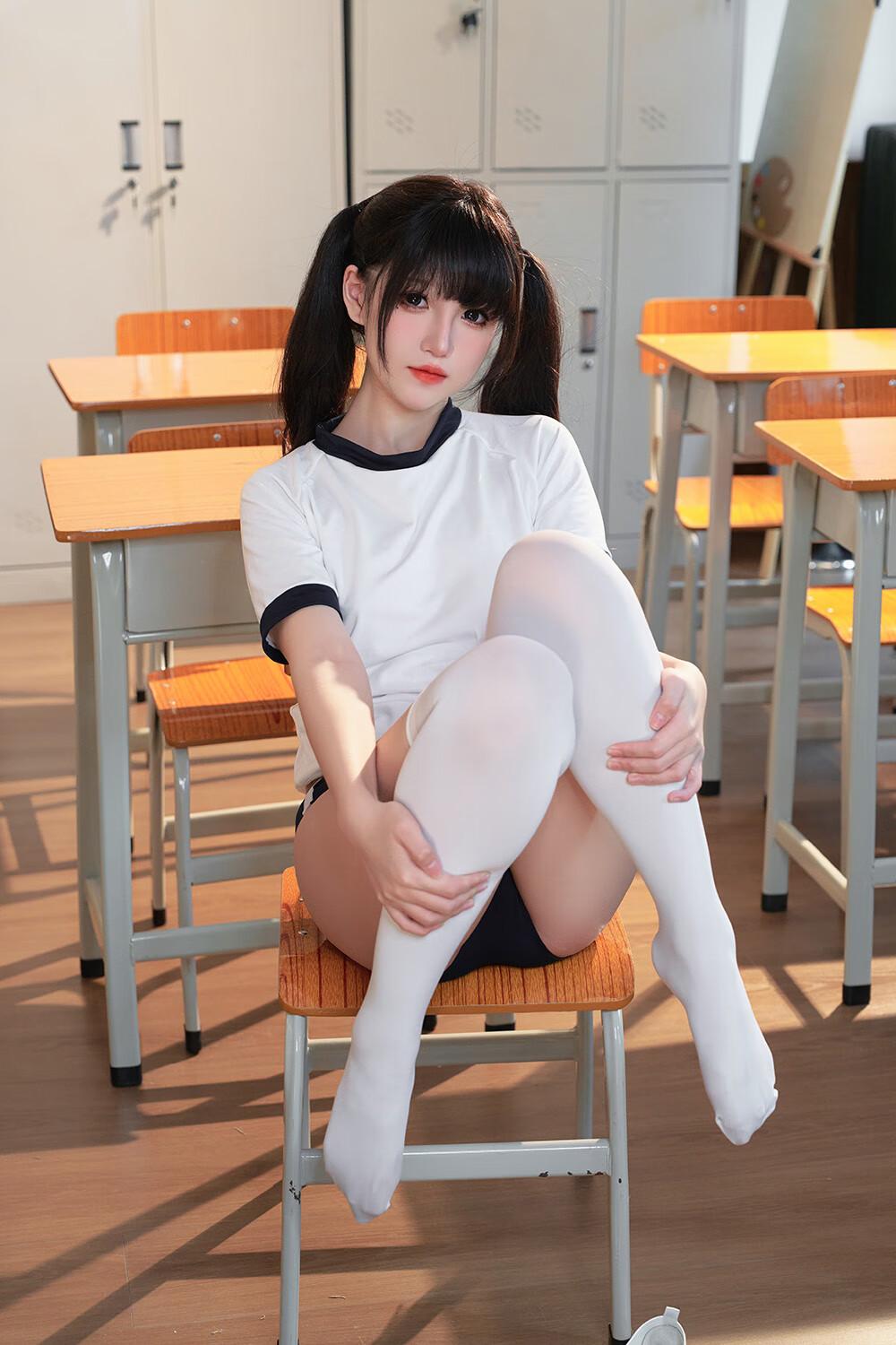 阿薰kaOri 调教日记[121P10V-3.48GB]