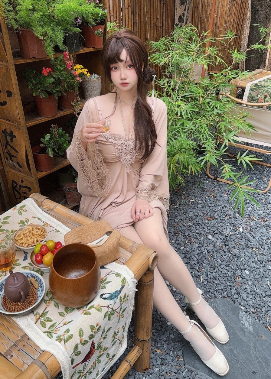 洛桑w伊梓 – 2025-05-专属-猫猫衬衫-小编强推