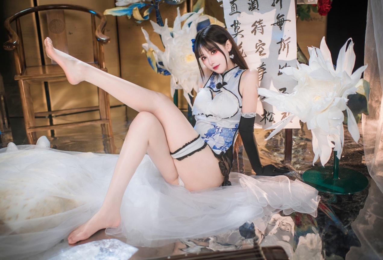 羽生三未 – 艳娘幻梦谭 瓶儿 青花瓷旗袍美图推荐