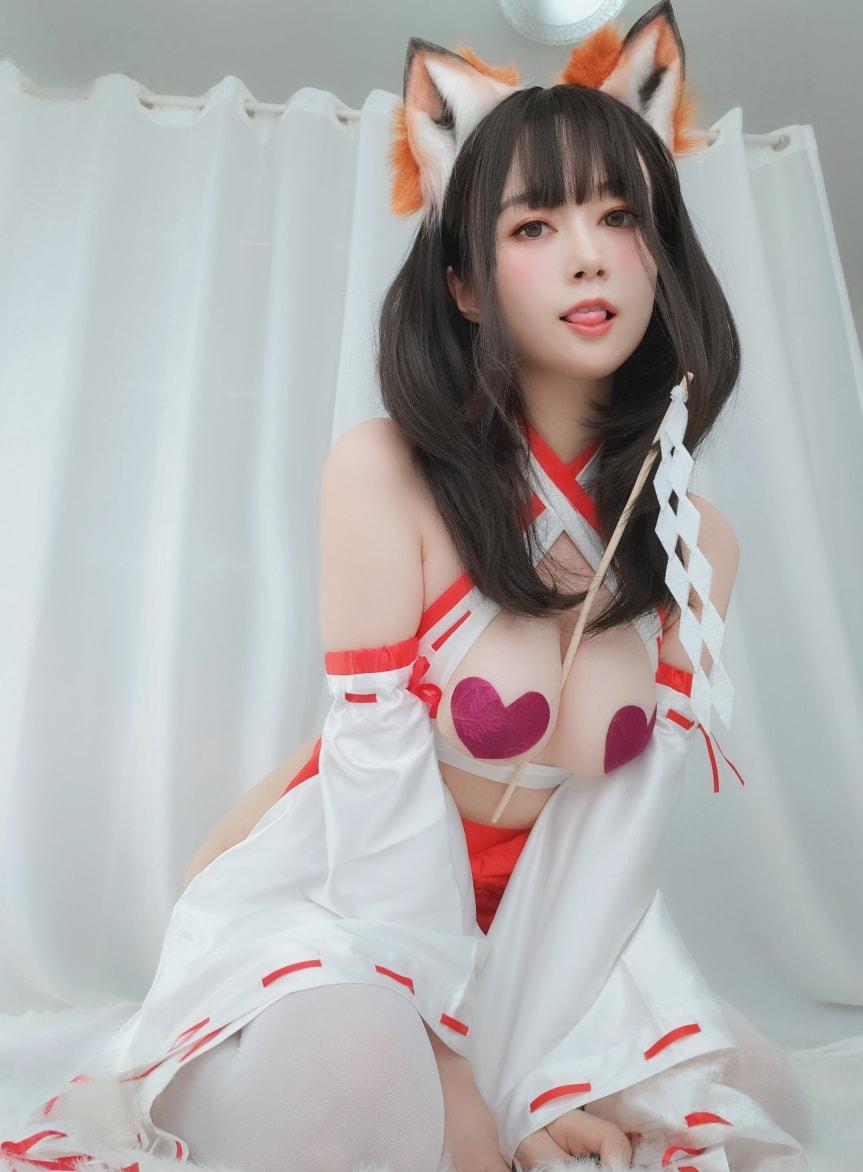 白银81 神社小狐狸-快来一看