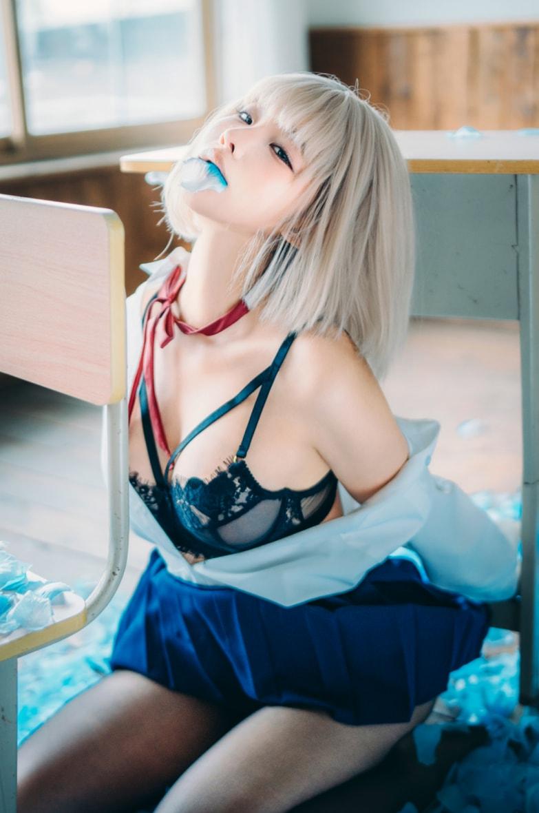 蠢沫沫 2025年09月自拍美女照片