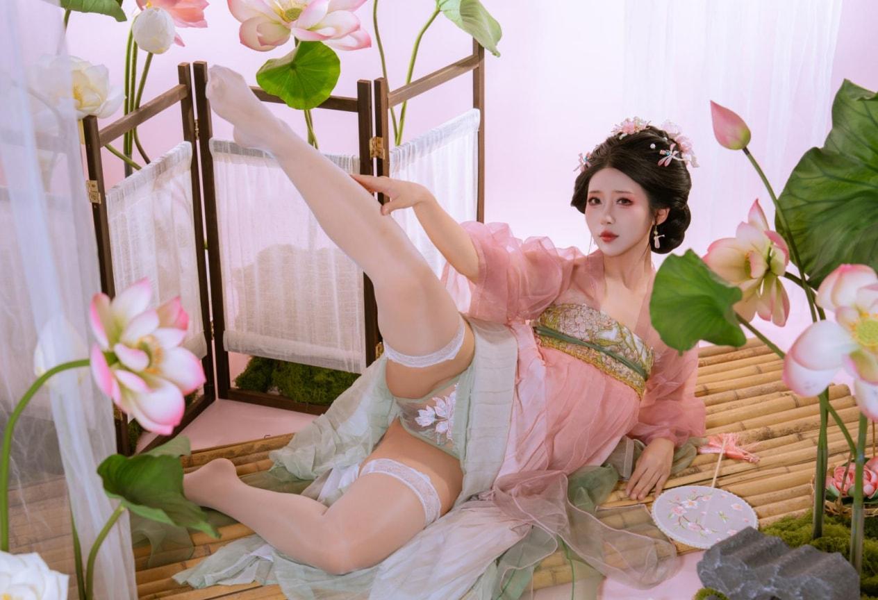 云溪溪 奶桃 采莲-作品推荐