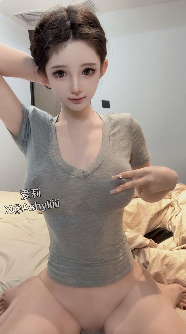 倦倦喵（爱莉） – 透灰T-快来一看