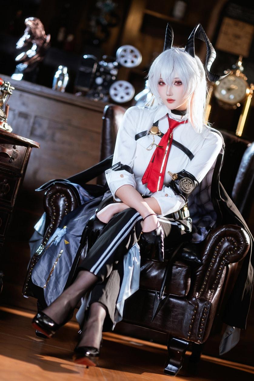 瓜希酱 鸣潮 赞妮美女写真