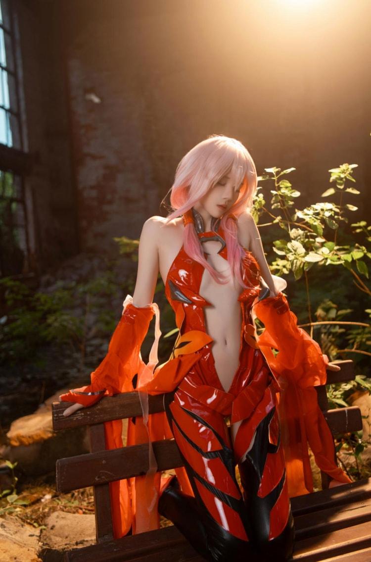 桜桃喵 – 罪恶王冠-楪祈美图推荐