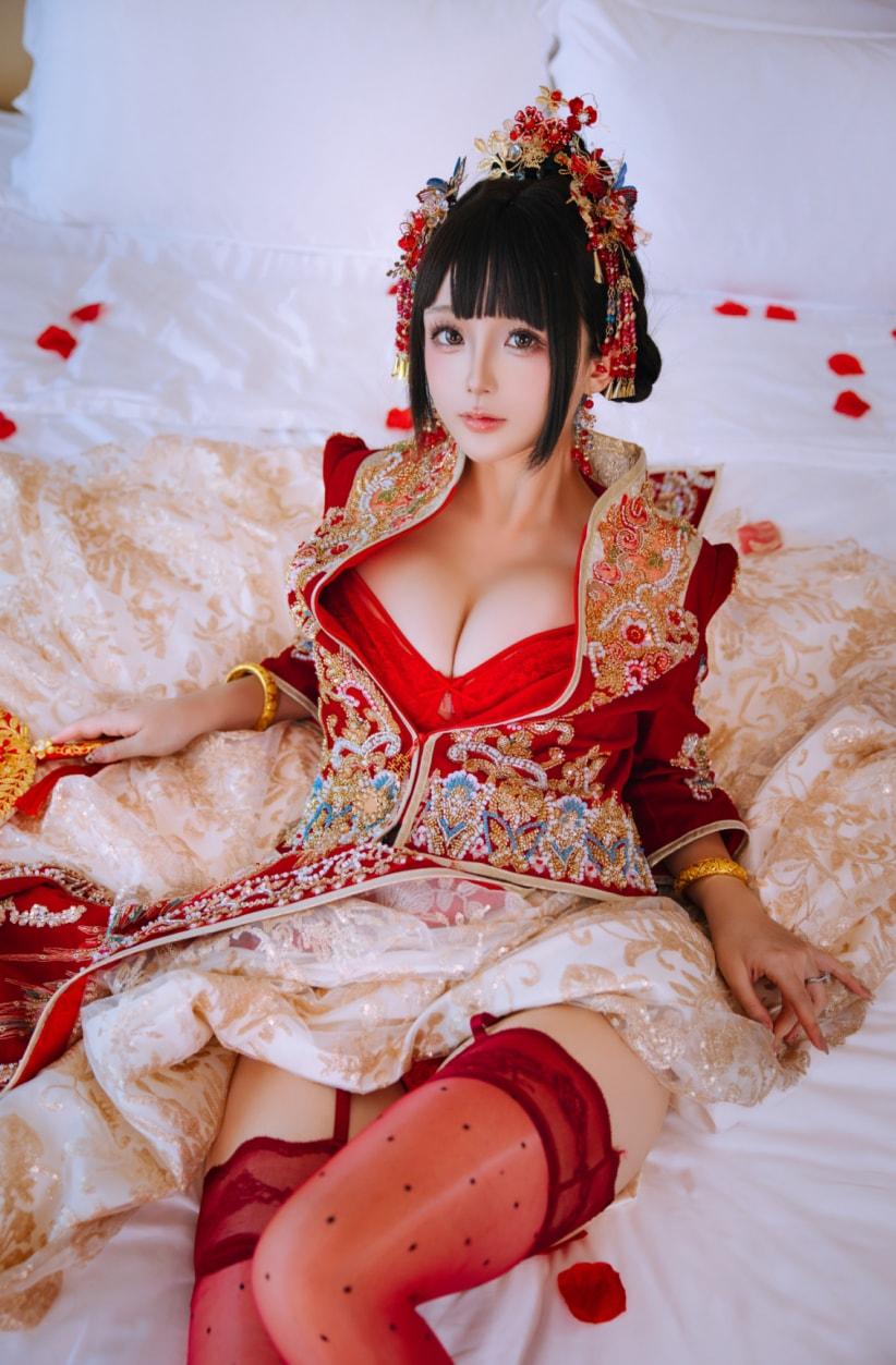 日奈娇 洞房花烛美女照片