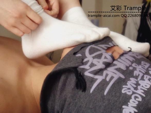 运动后的原味运动鞋白袜美足合集