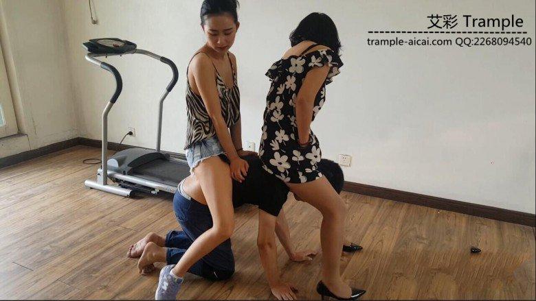 【艾丝女主】艾丝女王居家系列带新人女王调教家奴 G-1558