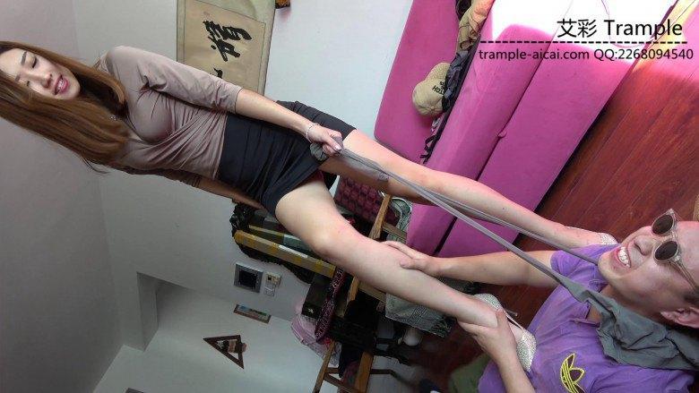 女特工蹂躏、虐杀武士中