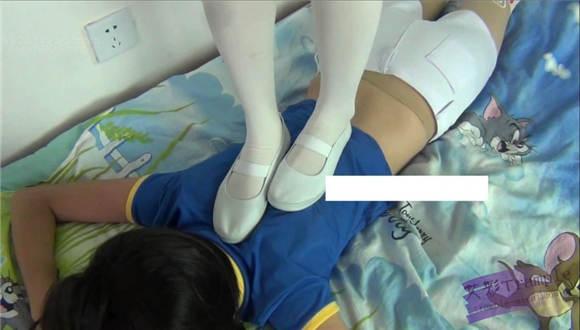 甜儿公主虐踩向老师告密l的LULU G-NV-103