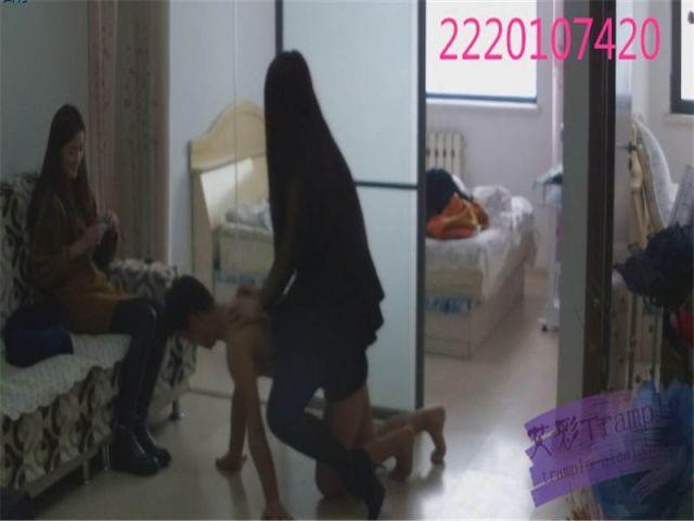 （情景剧）两女老大虐死欠债的