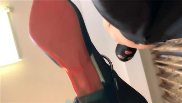 婧児妻子的诱惑 上 温柔的陷阱 腿绞臀窒息 GP275 B1上集