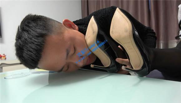 【冷柔】心理咨询师治疗变态大学生