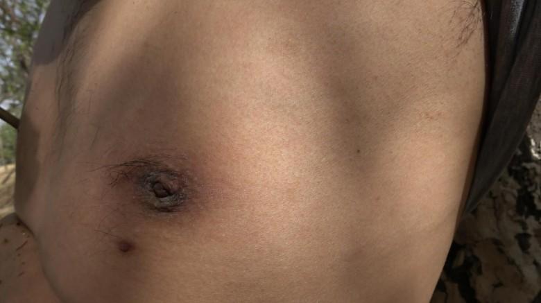 户外重度虐乳，极度羞辱