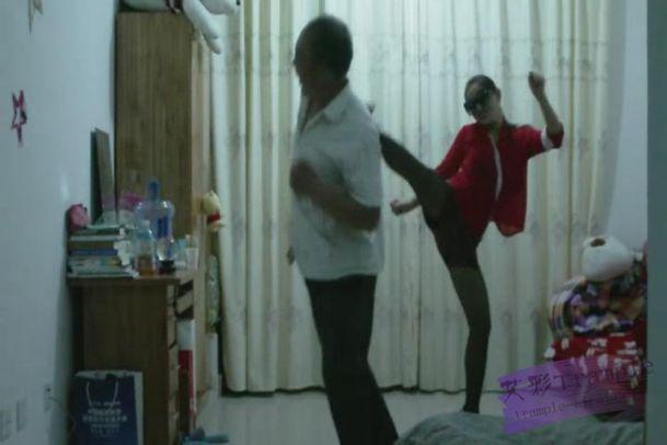 叛逆女弟子（上）–高抬腿踩脖子吐血