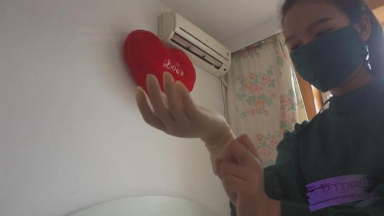 小主人手术服给患者治疗疾病