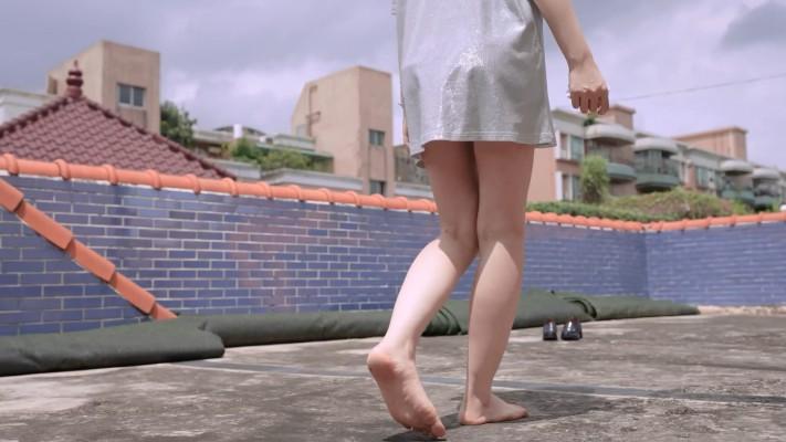 『奴隶岛』—纯朴小妹找人清理脏脚 YC-220705-6