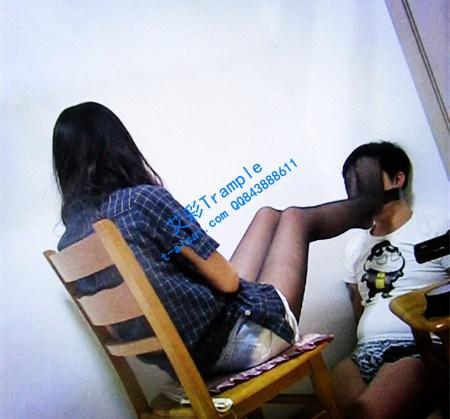 【美脚窒息特写篇】