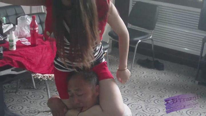 叛逆的女弟子(中) 叛逆的女弟子(中)