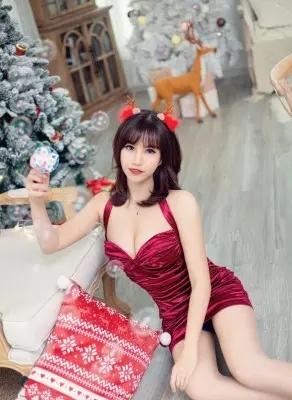 『奴隶岛』—〔Magic︱Mirror 魔镜少女〕—“甲方儿子”紫夜首秀作