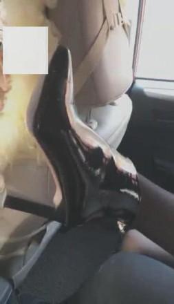 【冷柔S】双主车内玩舔靴狗