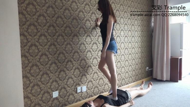 『小妮女女』白袜裸足TJ女M