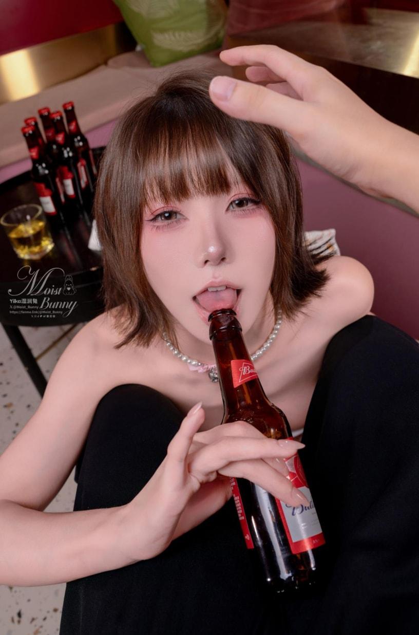 咬一口兔娘 11月作品『公主小妹』美女欣赏