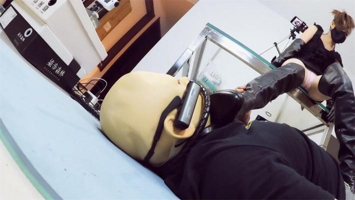 践踏 长靴丝袜全体重踩脚下男人GP730D1上 跟随视角 YC-211227-3