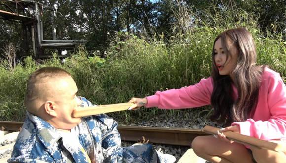 冷柔铁道操练特种狗