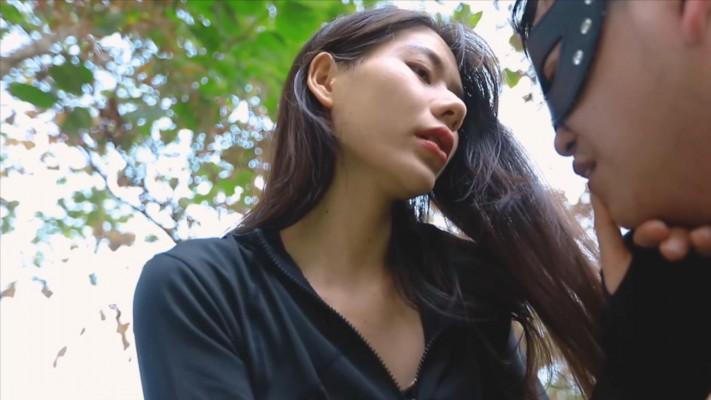 〖H.P.L栖心之栈〗—芷晴物体破坏+腿刑 HPL-221123