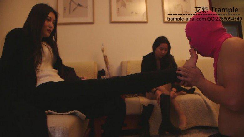 【艾丝女主】艾丝-VIVI双女王—共同调教玩弄贱狗 G-1559