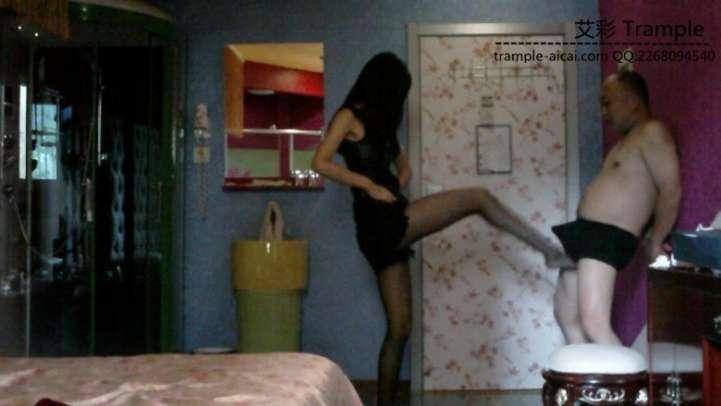 长腿妹妹黑丝金九