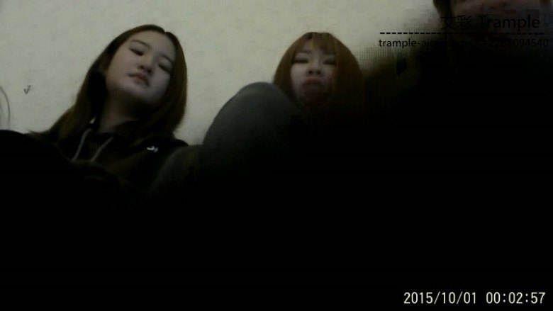 一群臭脚妹快手号公布