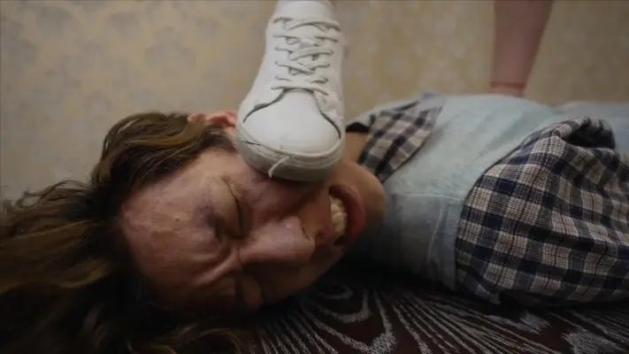 『奴隶岛』—麦可颂玩弄表白的舔狗