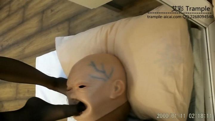 无泪的疤面残忍脚