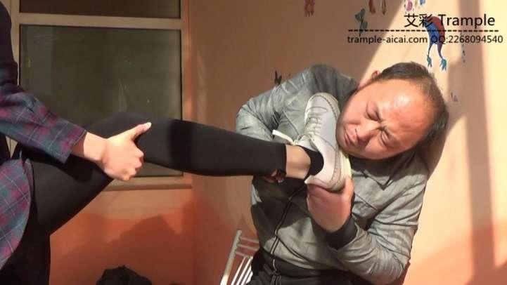 女绑匪劫财杀人