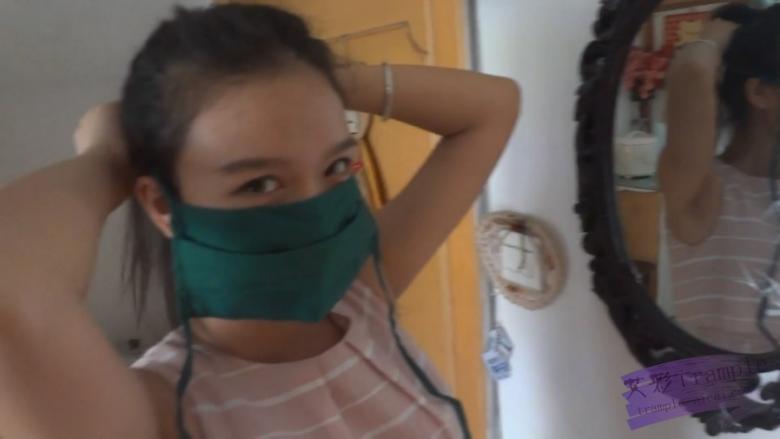 小主人手术服给患者治疗疾病