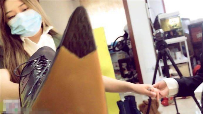 【婧児小主】GPCT_JR513A脚窒息除臭人系列1 婧琳双S全语言 长靴臭丝袜折磨死你