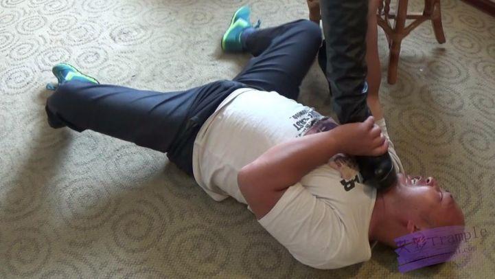 点穴凌辱女特工 点穴凌辱女特工