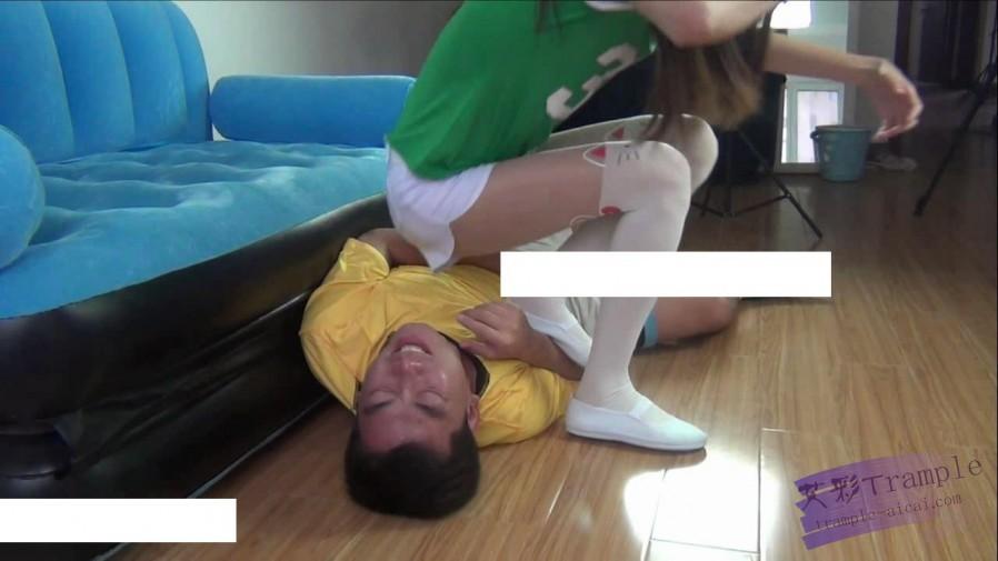 甜儿公主报复男老师 G-1398