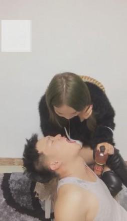 【冷柔s】口水。咀嚼物。长靴。丝袜堵嘴调教专场