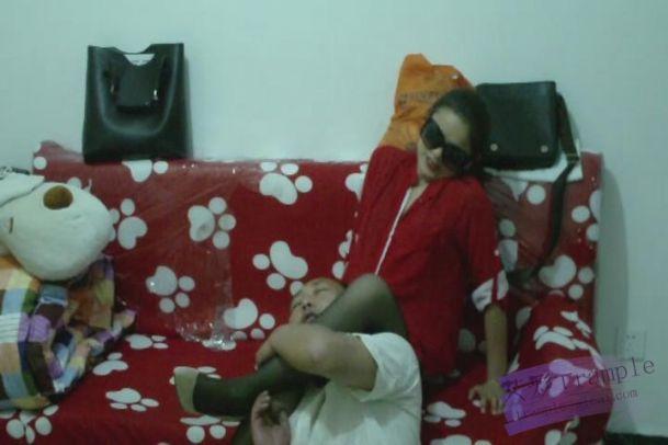 叛逆女弟子（上）–高抬腿踩脖子吐血