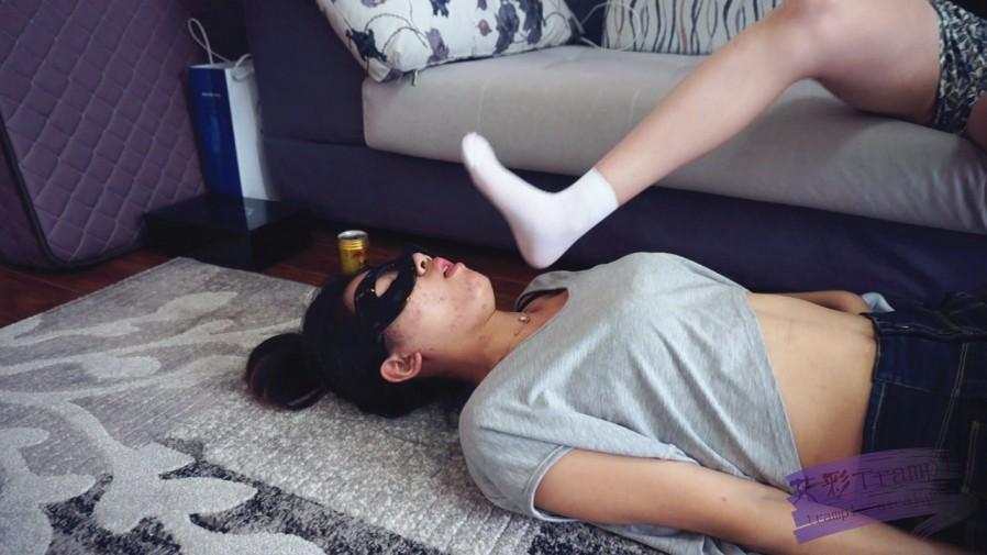 『小妮女女』校花迷药收拾学霸