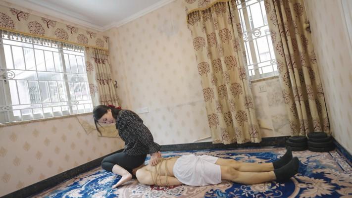 『奴隶岛』—小妹原味白袜窒息 k754361564-220804