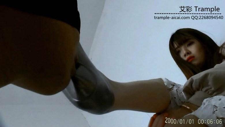 办公室里调教一只乖巧下属