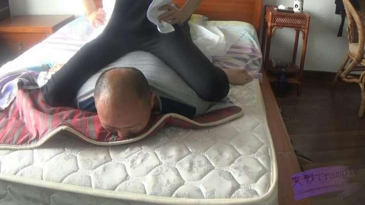 燕子女主骑马坐脸窒息 燕子女主骑马坐脸窒息