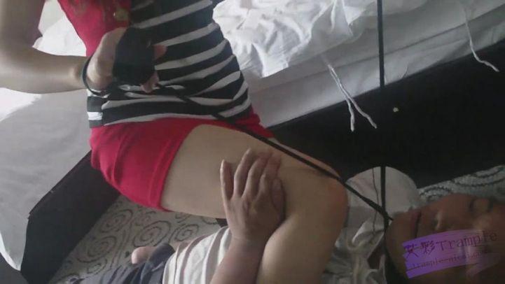 叛逆的女弟子(中) 叛逆的女弟子(中)